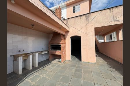 Casa à venda com 125m², 5 quartos e 2 vagasÁrea de Serviço/ Churrasqueira/ Quintal 