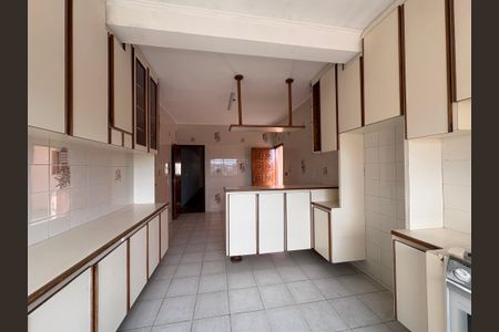 Casa à venda com 125m², 5 quartos e 2 vagasCozinha