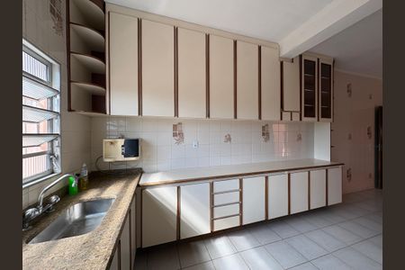 Casa à venda com 125m², 5 quartos e 2 vagasCozinha