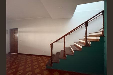 Casa à venda com 125m², 5 quartos e 2 vagasSala