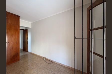 Casa à venda com 125m², 5 quartos e 2 vagasSuíte 