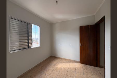 Casa à venda com 125m², 5 quartos e 2 vagasQuarto 2