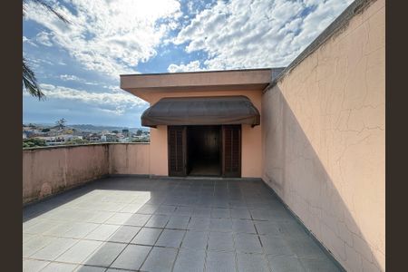 Casa à venda com 125m², 5 quartos e 2 vagasVaranda da Suíte 