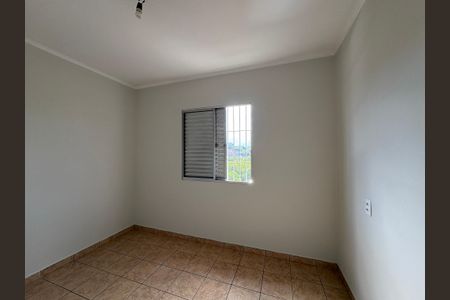 Casa à venda com 125m², 5 quartos e 2 vagasQuarto 2