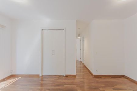 Apartamento para alugar com 55m², 2 quartos e 1 vaga Apartamento para alugar com 55m², 2 quartos e 1 vagaSala