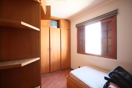 Quarto 1 de casa à venda com 3 quartos, 200m² em Vila Suzana, São Paulo