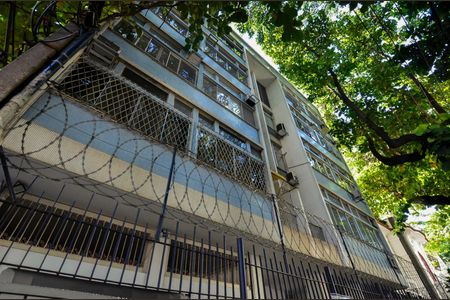 Apartamento à venda com 100m², 3 quartos e 1 vagaFachada