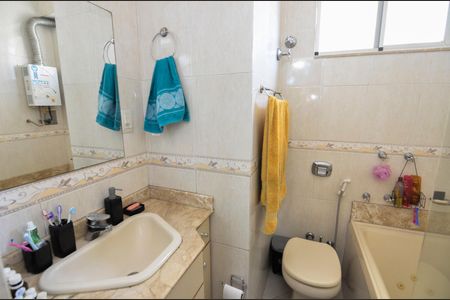 Apartamento à venda com 100m², 3 quartos e 1 vagaBanheiro da Suíte