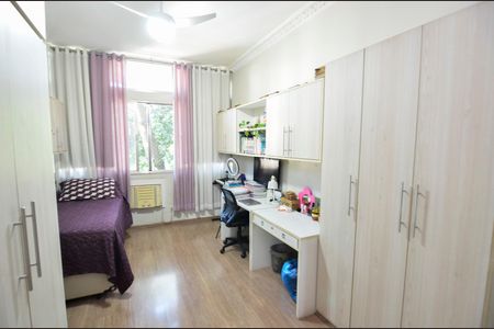 Apartamento à venda com 100m², 3 quartos e 1 vagaSuíte