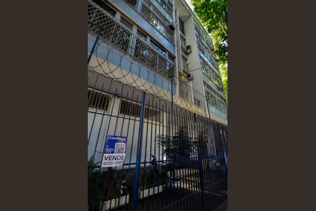 Apartamento à venda com 100m², 3 quartos e 1 vagaFachada