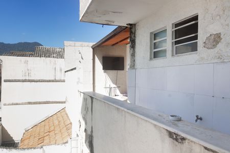 Apartamento à venda com 109m², 1 quarto e sem vagaVaranda