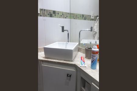 Apartamento à venda com 109m², 1 quarto e sem vagaBanheiro da Suíte
