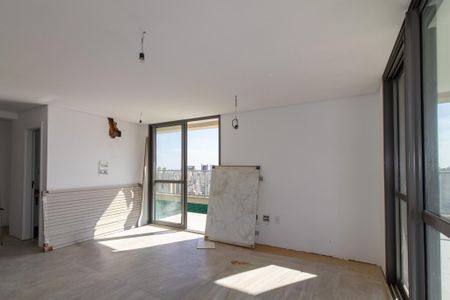 Apartamento para alugar com 242m², 3 quartos e 2 vagasSala
