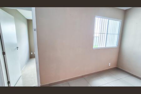 Sala de apartamento para alugar com 2 quartos, 44m² em Bonsucesso, Rio de Janeiro