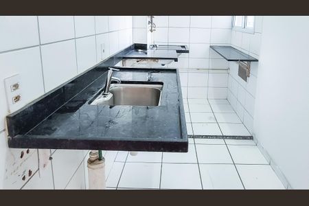 Apartamento para alugar com 44m², 2 quartos e sem vagaCozinha e Área de Serviço