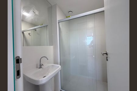 Apartamento à venda com 55m², 2 quartos e 1 vaga Apartamento à venda com 55m², 2 quartos e 1 vagaBanheiro Social