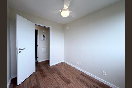 Quarto de apartamento para alugar com 2 quartos, 55m² em Barra Olímpica, Rio de Janeiro