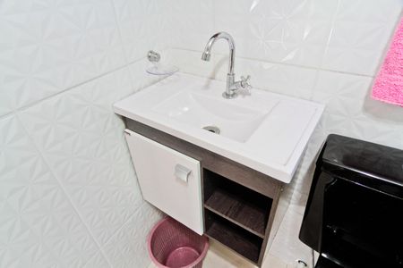 Casa à venda com 200m², 2 quartos e 3 vagas Casa à venda com 200m², 2 quartos e 3 vagasÁrea externa