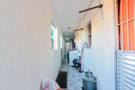 Casa à venda com 200m², 2 quartos e 3 vagas Casa à venda com 200m², 2 quartos e 3 vagasÁrea comum