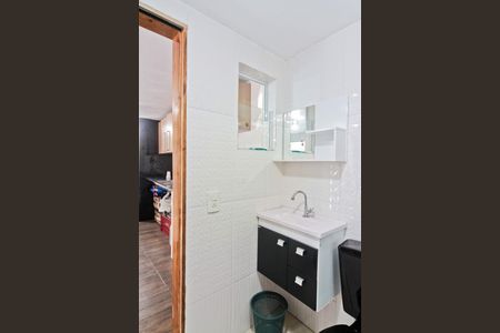 Casa à venda com 200m², 2 quartos e 3 vagas Casa à venda com 200m², 2 quartos e 3 vagasÁrea externa
