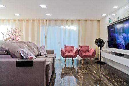 Sala de casa à venda com 2 quartos, 200m² em Jardim Paqueta (zona Norte), São Paulo