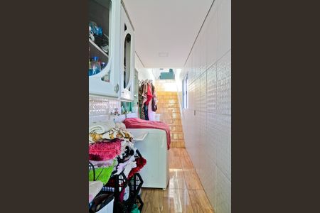 Casa à venda com 200m², 2 quartos e 3 vagas Casa à venda com 200m², 2 quartos e 3 vagasÁrea de Serviço