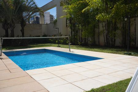 Apartamento para alugar com 178m², 3 quartos e 3 vagasÁrea comum - Piscina