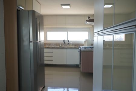 Apartamento para alugar com 178m², 3 quartos e 3 vagasCozinha