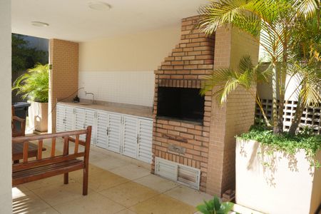 Apartamento para alugar com 178m², 3 quartos e 3 vagasÁrea comum - Churrasqueira