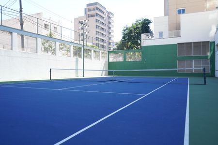 Apartamento para alugar com 178m², 3 quartos e 3 vagasÁrea comum - Quadra de Tênis