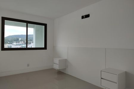Apartamento para alugar com 80m², 1 quarto e 1 vagaQuarto - Suíte