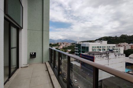 Apartamento para alugar com 80m², 1 quarto e 1 vagaVaranda