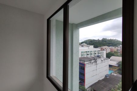 Apartamento para alugar com 80m², 1 quarto e 1 vagaQuarto - Suíte