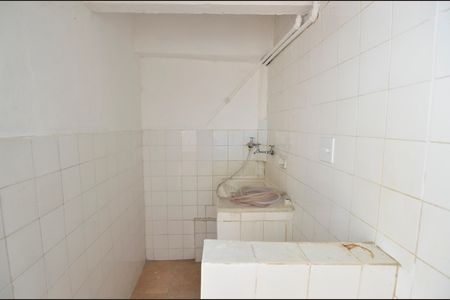 Casa à venda com 78m², 3 quartos e 1 vagaÁrea de Serviço