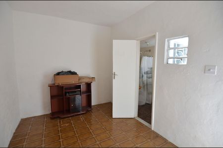 Casa à venda com 78m², 3 quartos e 1 vagaQuarto de Serviço