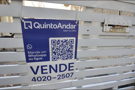 Casa à venda com 78m², 3 quartos e 1 vagaFachada
