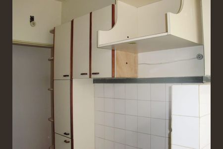 Cozinha de apartamento à venda com 3 quartos, 55m² em Coqueiros, Belo Horizonte