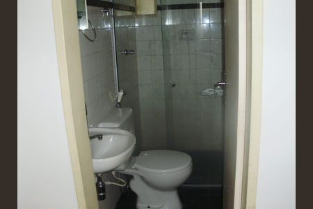 Banheiro de apartamento à venda com 3 quartos, 55m² em Coqueiros, Belo Horizonte