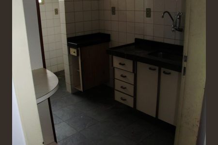 Cozinha de apartamento à venda com 3 quartos, 55m² em Coqueiros, Belo Horizonte