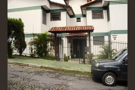 Apartamento à venda com 55m², 3 quartos e 1 vagaFachada