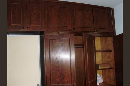 Quarto de apartamento à venda com 3 quartos, 55m² em Coqueiros, Belo Horizonte