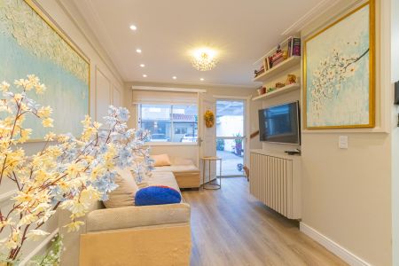 Sala de casa de condomínio à venda com 2 quartos, 131m² em Marechal Rondon, Canoas