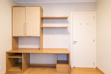 Casa de condomínio à venda com 131m², 2 quartos e 2 vagasQuarto 2