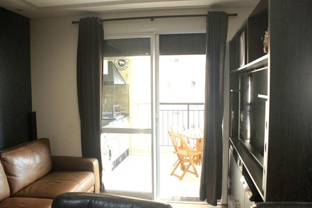 Sala de kitnet/studio à venda com 1 quarto, 38m² em Jardim Flor da Montanha, Guarulhos