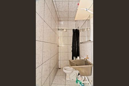 Casa à venda com 300m², 5 quartos e 1 vagaKitnet 3 - banheiro