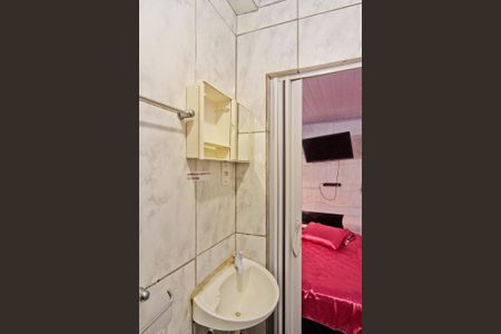 Casa à venda com 300m², 5 quartos e 1 vagaKitnet 5 - banheiro