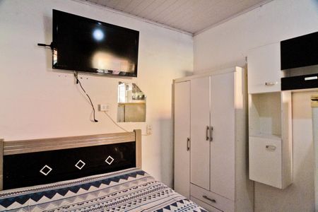 Casa à venda com 300m², 5 quartos e 1 vagaKitnet 4