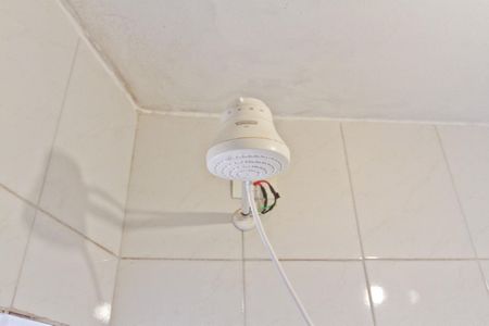 Casa à venda com 300m², 5 quartos e 1 vagaKitnet 2 - banheiro