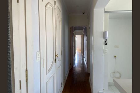 Apartamento à venda com 126m², 4 quartos e 2 vagasCozinha