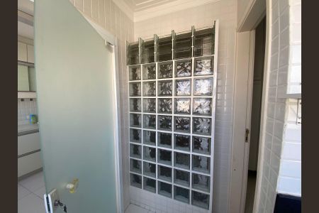 Apartamento à venda com 126m², 4 quartos e 2 vagasCozinha
